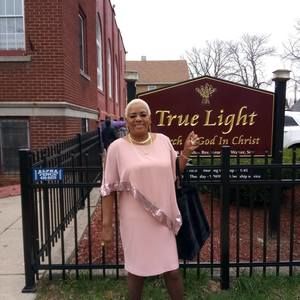 Meet your Posher, Linnette